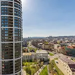 Skypark's Royal Castle View Apartman