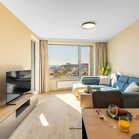 Apartment Skypark's Royal Castle View Bratislava