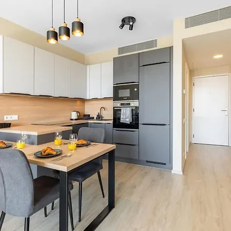 Skypark's Royal Castle View Apartamento Bratislava