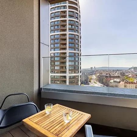 Sky Park's Royal Castle View Apartment
